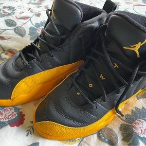 Nike Jordan Retro 12 University Gold basketball shoes